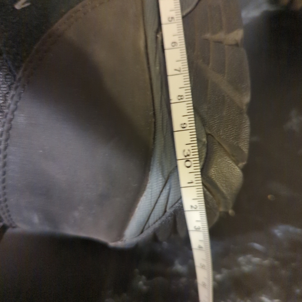 Merrell Black and Gray Men's Shoes - Picture 12 of 13